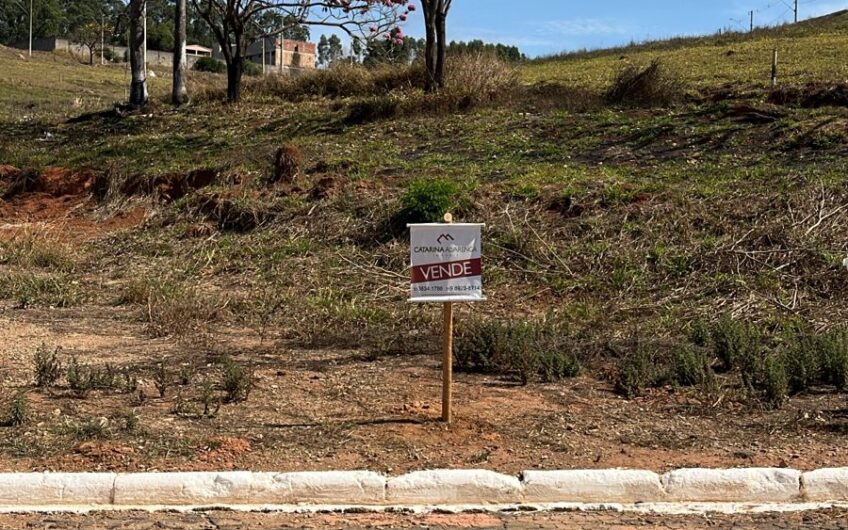 Lote no Jardim Universitário